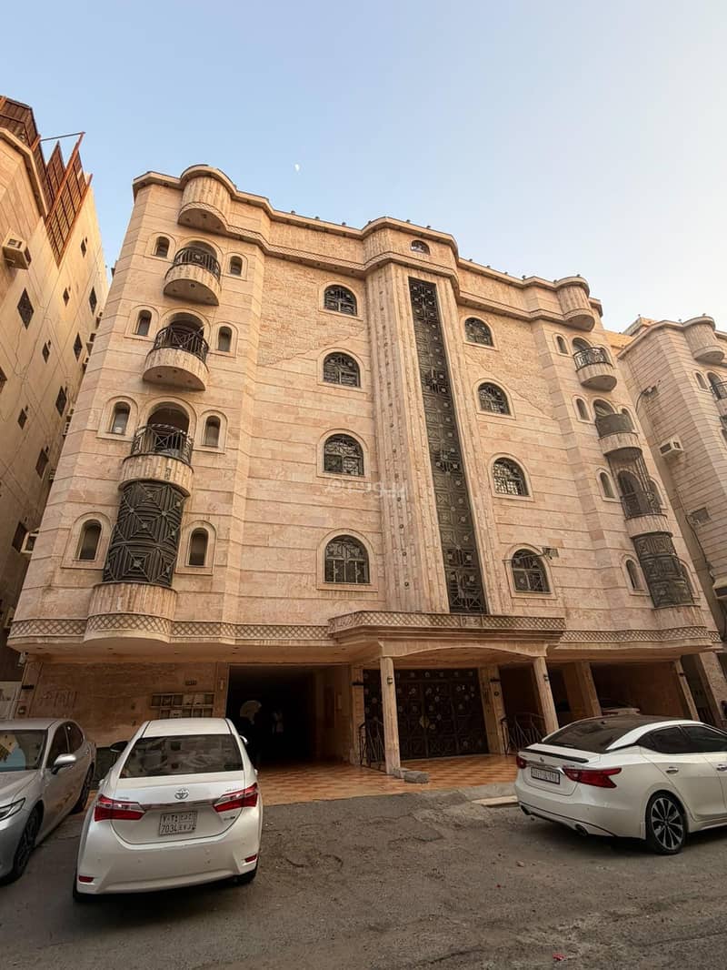 Apartment for Sale in Al Faisaliyah, Central Jeddah Apartment for Sale in Al Faisaliyah, Central Jeddah