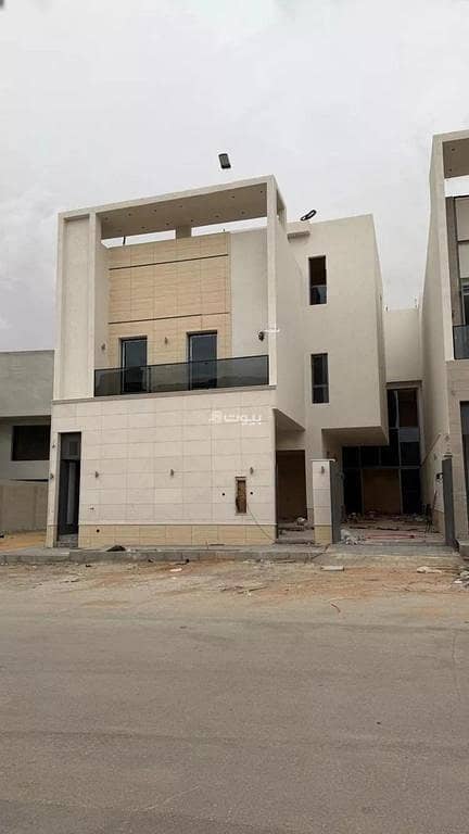 Villa For Sale in Al Mahdiyah, Riyadh Villa For Sale in Al Mahdiyah, Riyadh