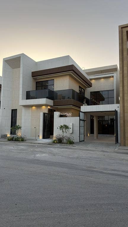 Villa For Sale in Al Mahdiyah, Riyadh Villa For Sale in Al Mahdiyah, Riyadh