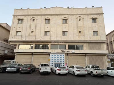 معرض للايجار في شمال جدة، جدة - محلات تجاريه على شارع ام القرى للايجار بالكامل معرض للايجار في شمال جدة، جدة - محلات تجاريه على شارع ام القرى للايجار بالكامل