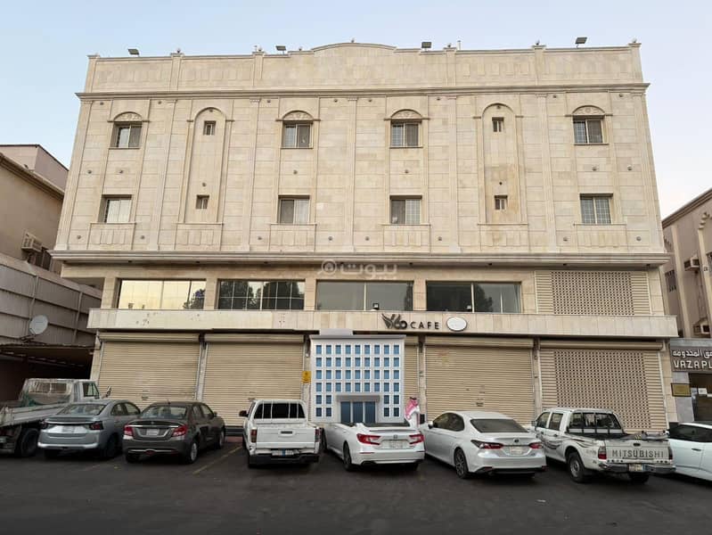 محلات تجاريه على شارع ام القرى للايجار بالكامل محلات تجاريه على شارع ام القرى للايجار بالكامل