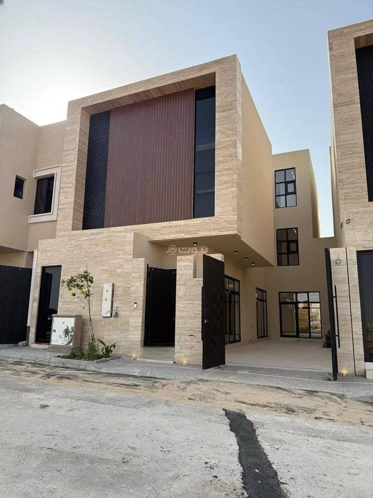 Villa for sale on Street 405, Al Mahdiyah District, Riyadh. Villa for sale on Street 405, Al Mahdiyah District, Riyadh.