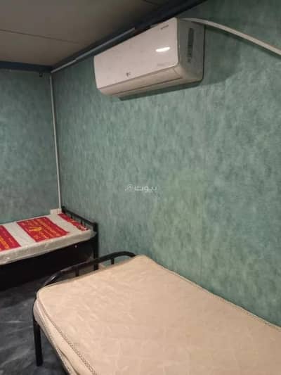 Room for Rent in North Riyadh, Riyadh - A room for rent on Salman Bin Abi Al Qasim Street, Al Arid District, Riyadh City.