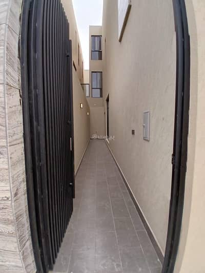 4 Bedroom Villa for Sale in East Riyadh, Riyadh - Four-bedroom villa for sale in Al-Yarmouk 4 Bedroom Villa for Sale in East Riyadh, Riyadh - Four-bedroom villa for sale in Al-Yarmouk