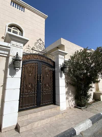 5 Bedroom Villa for Rent in Al Rakah Al Janubiyah, Al Khobar - A luxurious villa for rent A unique opportunity to reside in a stylish villa with a modern design and spacious areas, providing the highest levels of comfort and privacy for the family, fully air-conditioned and ready to move in.