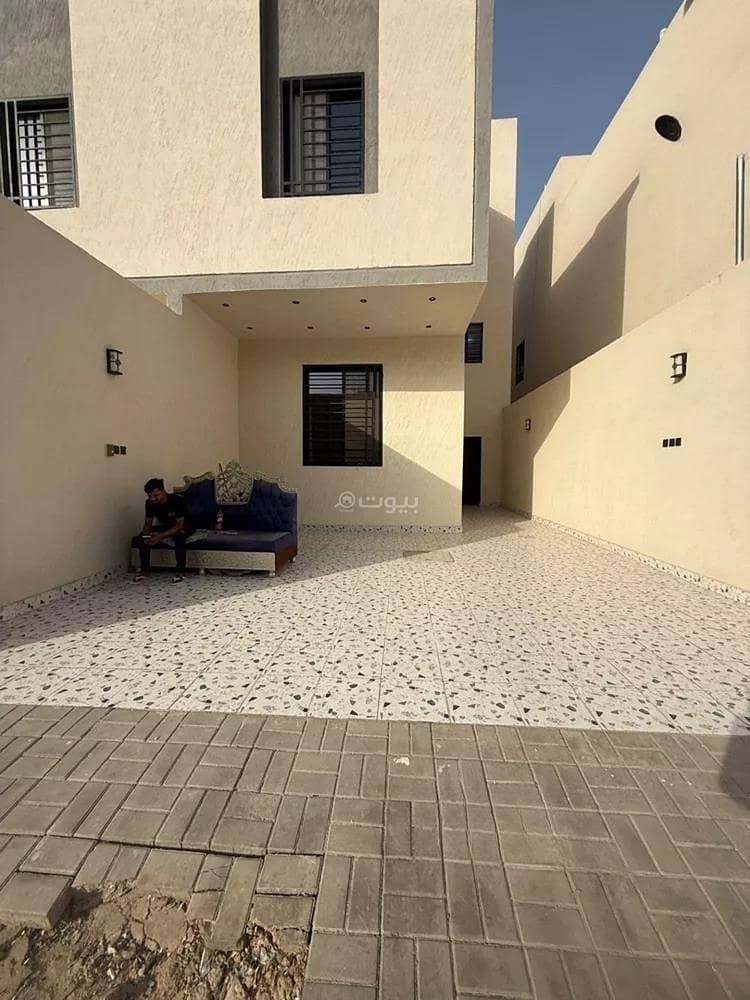 An apartment for sale on Al Awraq Street, Al Dar Al Baida District, Riyadh City. An apartment for sale on Al Awraq Street, Al Dar Al Baida District, Riyadh City.