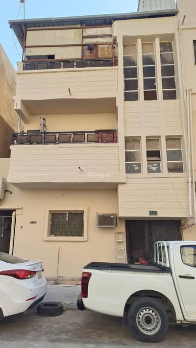 Residential Building for Sale in Al Badiyah, Dammam - 18 Room Building For Sale in Al Badiah, Dammam Residential Building for Sale in Al Badiyah, Dammam - 18 Room Building For Sale in Al Badiah, Dammam