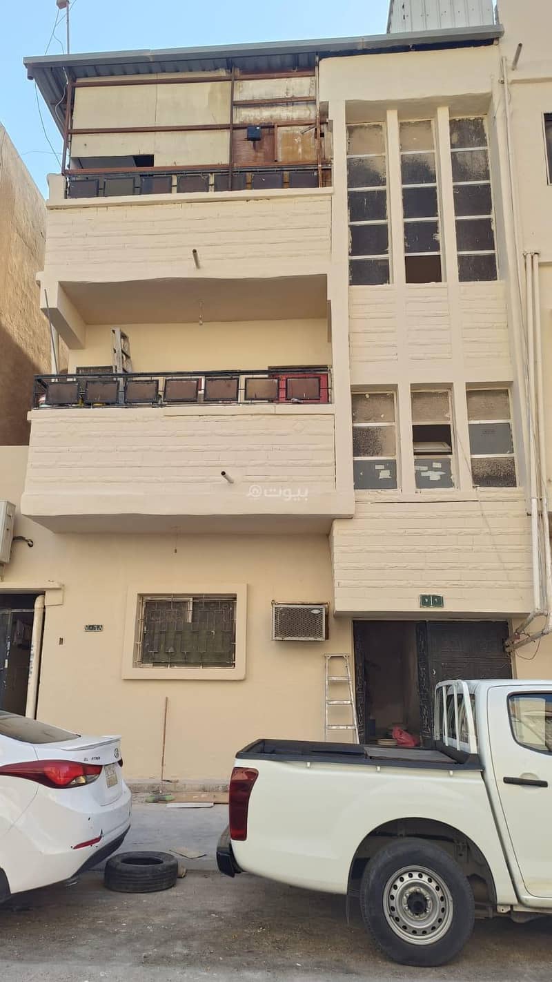 18 Room Building For Sale in Al Badiah, Dammam 18 Room Building For Sale in Al Badiah, Dammam