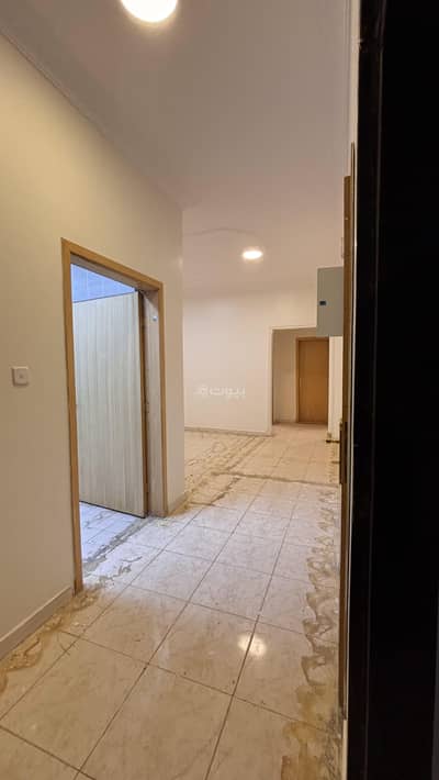 3 Bedroom Flat for Rent in East Riyadh, Riyadh - Apartment for rent in Al-Yarmouk neighborhood. Two bedrooms + a living room + a reception room + a kitchen + 2 bathrooms. Shared meter. First floor. Two entrances. 3 Bedroom Flat for Rent in East Riyadh, Riyadh - Apartment for rent in Al-Yarmouk neighborhood. Two bedrooms + a living room + a reception room + a kitchen + 2 bathrooms. Shared meter. First floor. Two entrances.