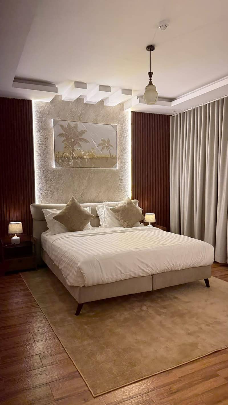 One-bedroom apartment with a living room and kitchen One-bedroom apartment with a living room and kitchen