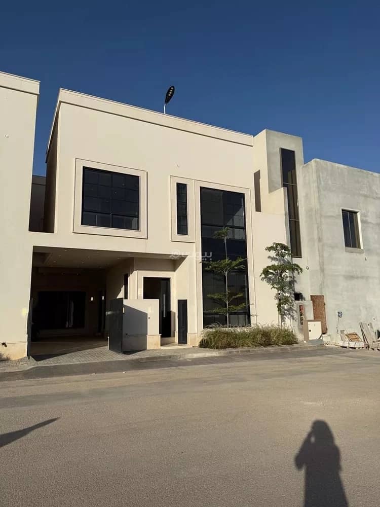 فيلا للبيع في حي المهدية، الرياض فيلا للبيع في حي المهدية، الرياض