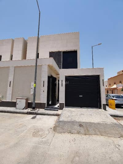 5 Bedroom Villa for Sale in East Riyadh, Riyadh - Corner villa with an internal staircase, Al Nahda neighborhood, East Riyadh, excellent location close to all services and main roads 5 Bedroom Villa for Sale in East Riyadh, Riyadh - Corner villa with an internal staircase, Al Nahda neighborhood, East Riyadh, excellent location close to all services and main roads