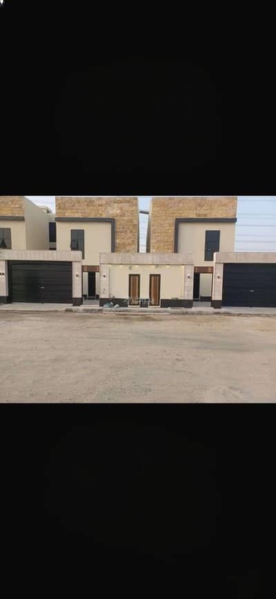 5 Bedroom Villa for Sale in North Jeddah, Jeddah - Villa 300 SQM Facing North on 20m Width Street