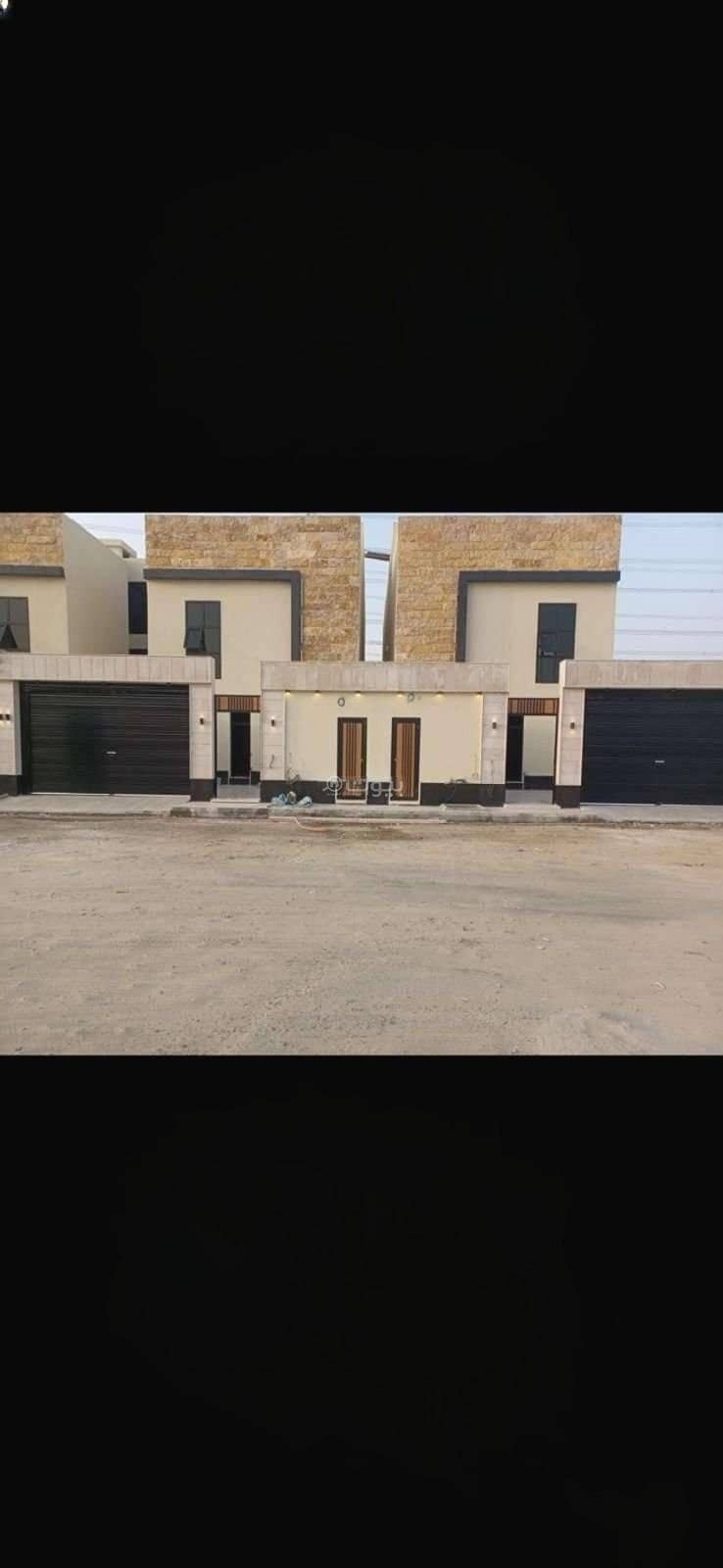Villa 300 SQM Facing North on 20m Width Street Villa 300 SQM Facing North on 20m Width Street