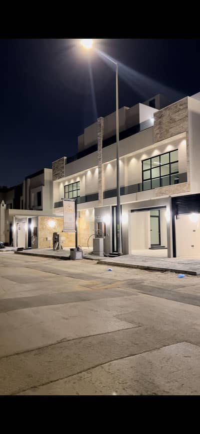 4 Bedroom Floor for Sale in East Riyadh, Riyadh - Floor in East Riyadh,Al Nahdah 4 bedrooms 1350000 SAR - 88026933 4 Bedroom Floor for Sale in East Riyadh, Riyadh - Floor in East Riyadh,Al Nahdah 4 bedrooms 1350000 SAR - 88026933