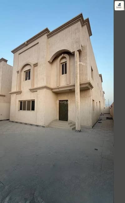5 Bedroom Villa for Sale in Al Aqiq, Al Khobar - A villa for sale on Al Saadah Street, Al Aqiq District, Khobar City. 5 Bedroom Villa for Sale in Al Aqiq, Al Khobar - A villa for sale on Al Saadah Street, Al Aqiq District, Khobar City.