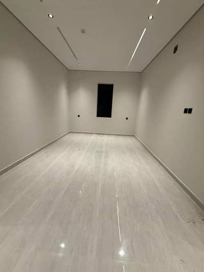 4 Bedroom Apartment for Sale in West Riyadh, Riyadh - An apartment for sale on Sufyan Bin Al Hakam Street, Al Awali District, Riyadh City. 4 Bedroom Apartment for Sale in West Riyadh, Riyadh - An apartment for sale on Sufyan Bin Al Hakam Street, Al Awali District, Riyadh City.
