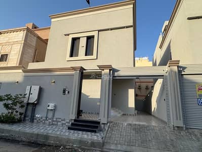 8 Bedroom Villa for Sale in North Jeddah, Jeddah - Villa with three apartments 8 Bedroom Villa for Sale in North Jeddah, Jeddah - Villa with three apartments