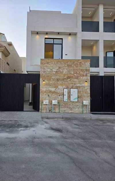 3 Bedroom Floor for Sale in East Riyadh, Riyadh - Floor for sale on Al-Waseeta Street, Al-Yarmouk District, Riyadh City
