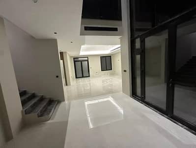 4 Bedroom Villa for Sale in Al Muntazah, Dammam - Villa in Al Muntazah 4 bedrooms 2500000 SAR - 88008103