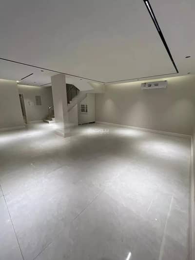 4 Bedroom Villa for Sale in North Riyadh, Riyadh - فيلا للبيع في شارع تبراك, حي الملك عبدالله, مدينة الرياض, منطقة الرياض 4 Bedroom Villa for Sale in North Riyadh, Riyadh - فيلا للبيع في شارع تبراك, حي الملك عبدالله, مدينة الرياض, منطقة الرياض