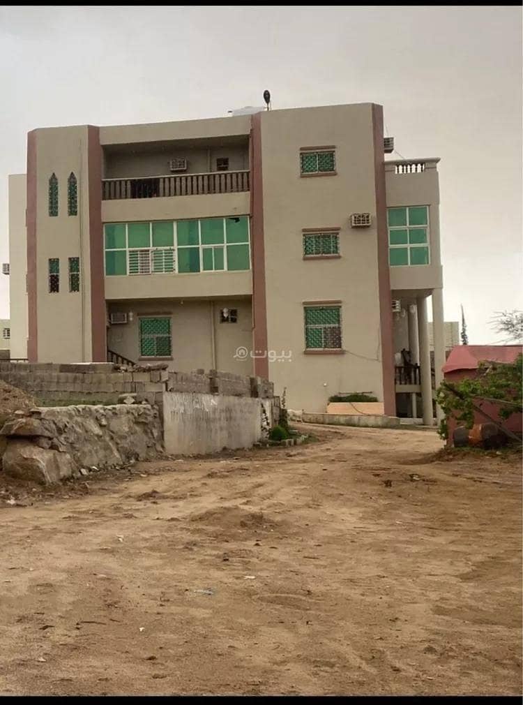 Building for rent in Al Hurair Al Gharbi District, Khamis Mushait, Aseer Region. Building for rent in Al Hurair Al Gharbi District, Khamis Mushait, Aseer Region.
