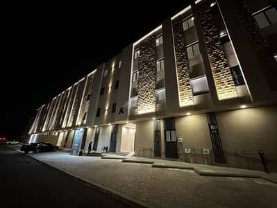 3 Bedroom Flat for Sale in East Riyadh, Riyadh - Apartment in East Riyadh,Al Manar 3 bedrooms 700000 SAR - 87929219 3 Bedroom Flat for Sale in East Riyadh, Riyadh - Apartment in East Riyadh,Al Manar 3 bedrooms 700000 SAR - 87929219