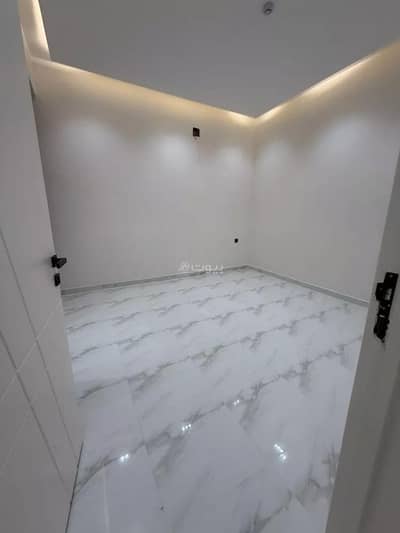 4 Bedroom Flat for Sale in West Riyadh, Riyadh - An apartment for sale on Muhammad Ibn Muhayzi Street, Al Zahrah District, Riyadh City.