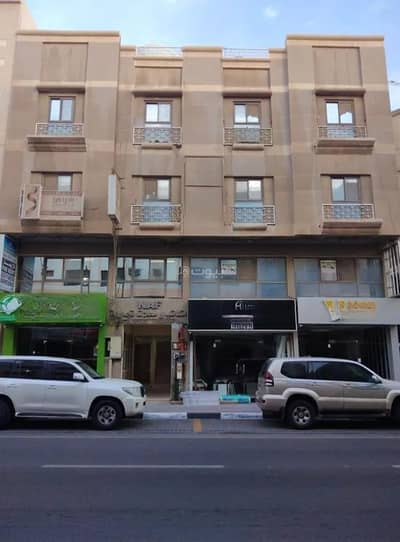 Office for Rent in Al Khabra Ash Shamalia, Al Khobar - A commercial office for rent on King Fahd bin Abdulaziz Street, Al Khobar Al Shamalia District, Al Khobar City.