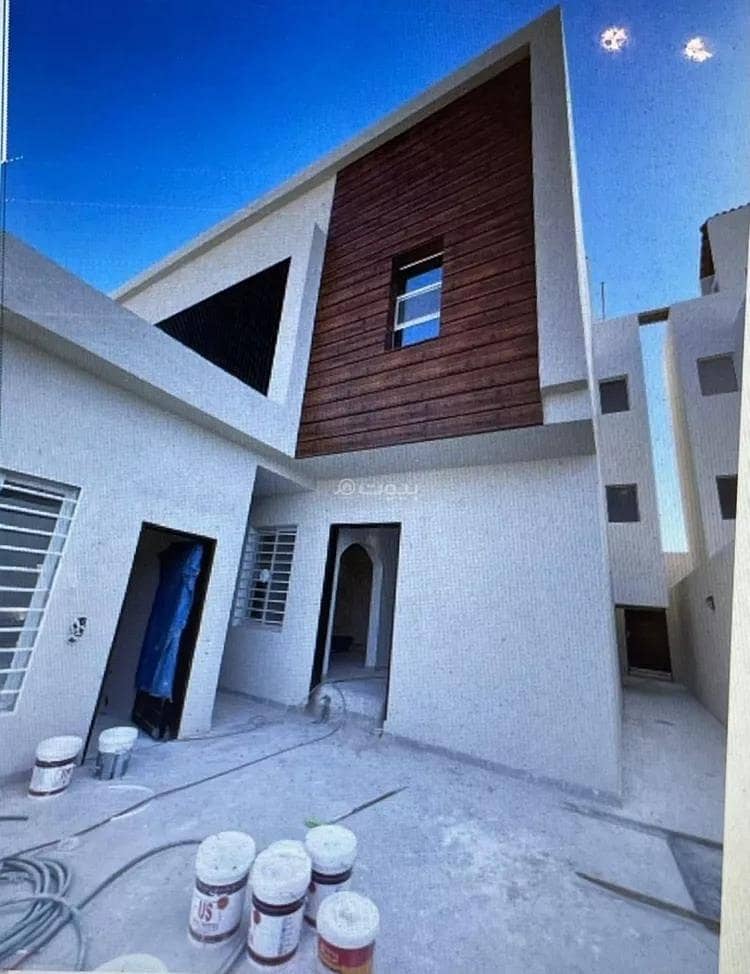 Villa for sale on Rawdat Al Khashm Street, Al Hazm District, Riyadh. Villa for sale on Rawdat Al Khashm Street, Al Hazm District, Riyadh.