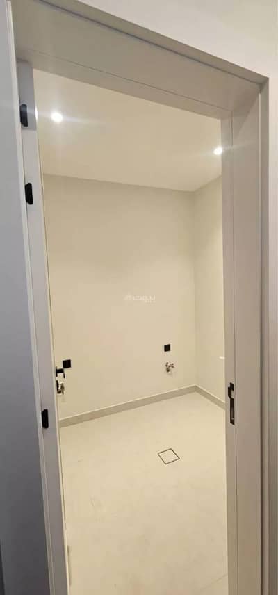 4 Bedroom Apartment for Rent in Al Saif, Dammam - Apartment for rent on Al Saif Street 4, Al Saif District, Dammam, Eastern Region. 4 Bedroom Apartment for Rent in Al Saif, Dammam - Apartment for rent on Al Saif Street 4, Al Saif District, Dammam, Eastern Region.