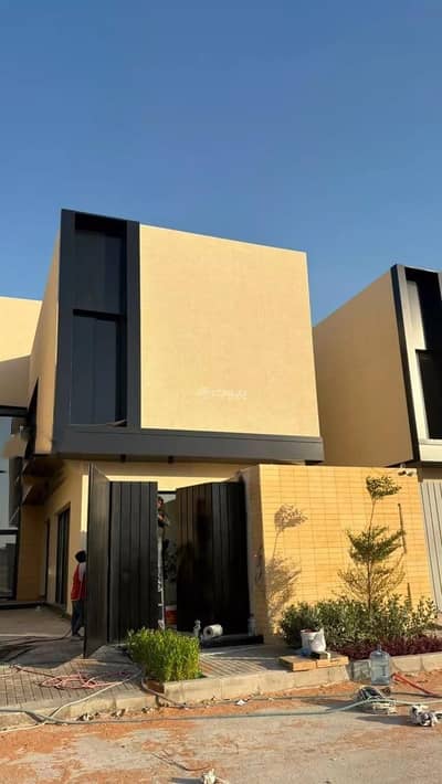 5 Bedroom Villa for Sale in North Riyadh, Riyadh - A villa for sale on Muawiyah Al Alimi Street, Al Qairawan District, Riyadh City. 5 Bedroom Villa for Sale in North Riyadh, Riyadh - A villa for sale on Muawiyah Al Alimi Street, Al Qairawan District, Riyadh City.
