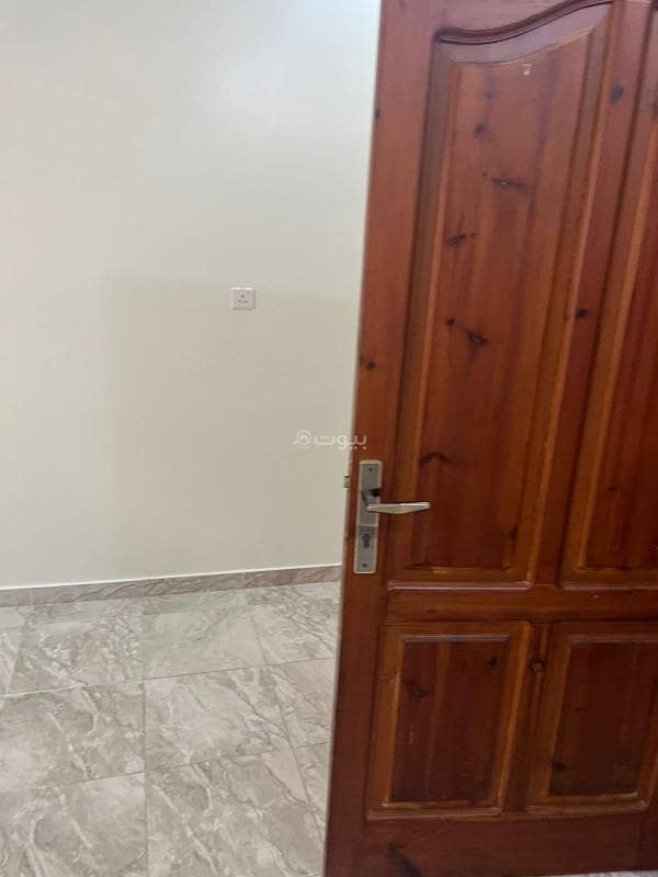 Three-bedroom apartment for rent in Al Moshrefa, Jeddah Three-bedroom apartment for rent in Al Moshrefa, Jeddah