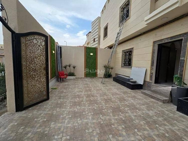 Villa for sale on Saeed bin Muqrin Street, King Fahd Suburb District, Dammam, Eastern Region. Villa for sale on Saeed bin Muqrin Street, King Fahd Suburb District, Dammam, Eastern Region.