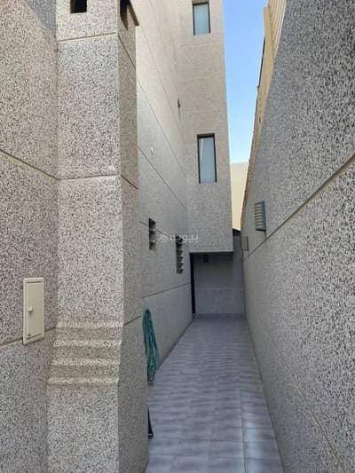 5 Bedroom Flat for Sale in East Riyadh, Riyadh - Apartment for sale on Ahmed Al Tayouri Street, Al Munisiyah District, Riyadh. 5 Bedroom Flat for Sale in East Riyadh, Riyadh - Apartment for sale on Ahmed Al Tayouri Street, Al Munisiyah District, Riyadh.