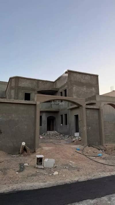 4 Bedroom Villa for Sale in Az Zomorod, Al Qurayyat - Villa for sale in Al Madinah Al Munawwarah Street, Al Zumurrud District, Al Qurayyat City, Al Jawf Region. 4 Bedroom Villa for Sale in Az Zomorod, Al Qurayyat - Villa for sale in Al Madinah Al Munawwarah Street, Al Zumurrud District, Al Qurayyat City, Al Jawf Region.