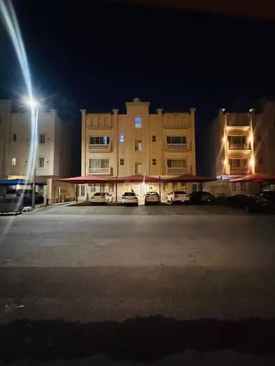 5 Bedroom Apartment for Rent in Al Shulah, Dammam - An apartment for rent on 14 B Street, Al Shulah District, Dammam City. 5 Bedroom Apartment for Rent in Al Shulah, Dammam - An apartment for rent on 14 B Street, Al Shulah District, Dammam City.