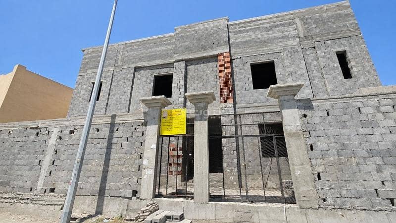 فرصة فيلا عظم للبيع في جدة حي الصواري دورين وملحق فرصة فيلا عظم للبيع في جدة حي الصواري دورين وملحق