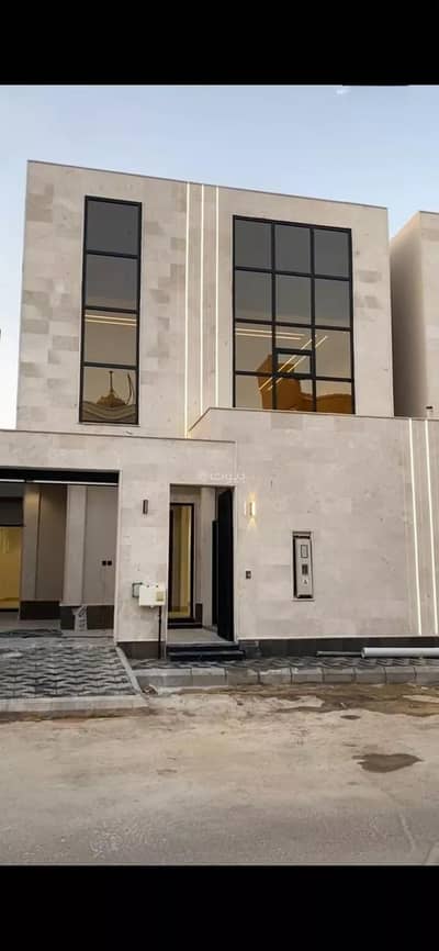 6 Bedroom Villa for Sale in West Riyadh, Riyadh - A villa for sale on Ahmad Al Darimi Street, Al Uraija Al Gharbiyah District, Riyadh City. 6 Bedroom Villa for Sale in West Riyadh, Riyadh - A villa for sale on Ahmad Al Darimi Street, Al Uraija Al Gharbiyah District, Riyadh City.