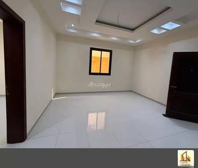 2 Bedroom Apartment for Rent in North Jeddah, Jeddah - An apartment for rent on Ahmad Bin Safwan Al Malaqi Street, Al Kauthar District, Jeddah City. 2 Bedroom Apartment for Rent in North Jeddah, Jeddah - An apartment for rent on Ahmad Bin Safwan Al Malaqi Street, Al Kauthar District, Jeddah City.