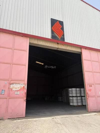 Warehouse for Rent in East Riyadh, Riyadh - Warehouse For Rent in Al Sulay, Riyadh