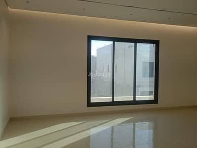 8 Bedroom Villa for Sale in East Riyadh, Riyadh - For sale: a villa with an interior staircase and a apartment in Al-Janadriah district – Listing number 2010 8 Bedroom Villa for Sale in East Riyadh, Riyadh - For sale: a villa with an interior staircase and a apartment in Al-Janadriah district – Listing number 2010