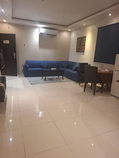 1 Bedroom Flat for Rent in North Riyadh, Riyadh - A bedroom and a living room with a bathroom and a preparatory kitchen Unit 5