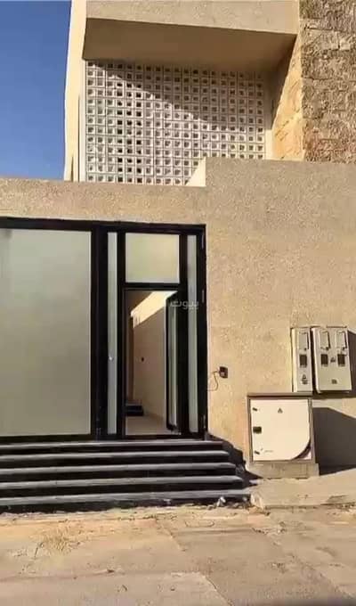 دور 3 غرف نوم للبيع في شمال الرياض، الرياض - طابق للبيع في حي السليمانية، الرياض
