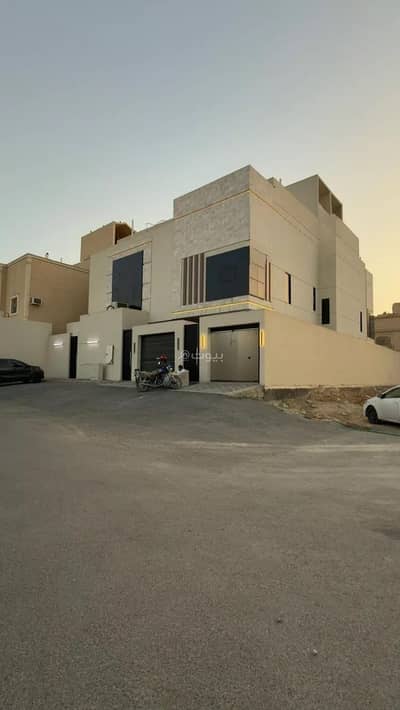 1 Bedroom Floor for Sale in West Riyadh, Riyadh - House for sale on Najm Al-Din Al-Ayyubi Street, Tuwaiq District, Riyadh City 1 Bedroom Floor for Sale in West Riyadh, Riyadh - House for sale on Najm Al-Din Al-Ayyubi Street, Tuwaiq District, Riyadh City