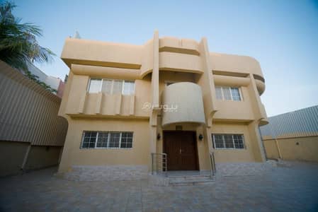 10+ Beds Villa for Sale in North Jeddah, Jeddah - Luxury villa for sale in Al Khaldiya