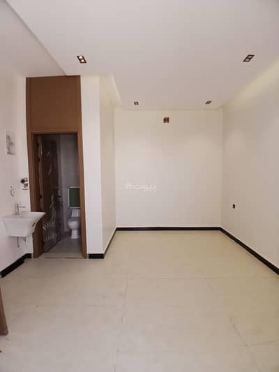 4 Bedroom Floor for Sale in East Riyadh, Riyadh - 4 residential apartments for sale in Al-Rimal 4 Bedroom Floor for Sale in East Riyadh, Riyadh - 4 residential apartments for sale in Al-Rimal
