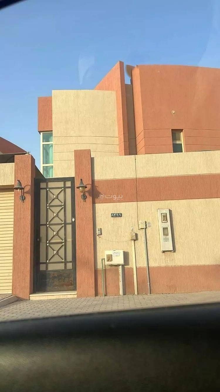 A villa for rent on Al Madinah Al Munawwarah Street, Al Asimah District, Diriyah City. A villa for rent on Al Madinah Al Munawwarah Street, Al Asimah District, Diriyah City.
