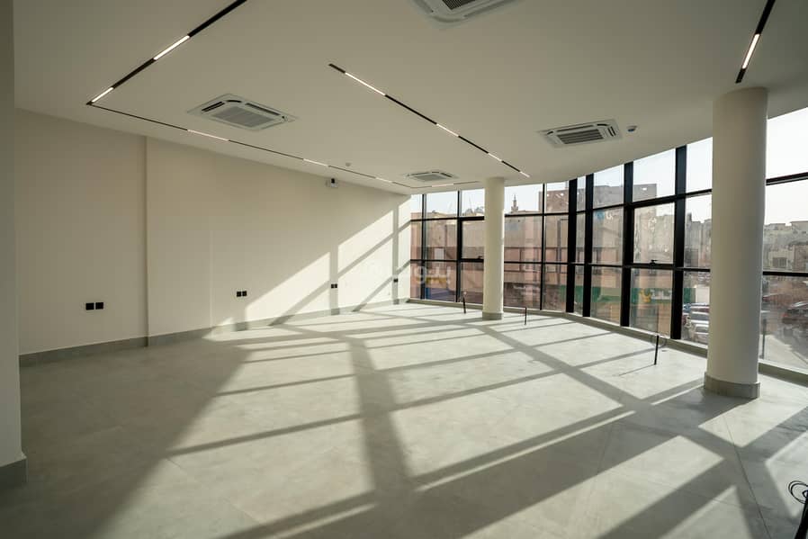 Office For Rent in Al Malaz, Riyadh Office For Rent in Al Malaz, Riyadh