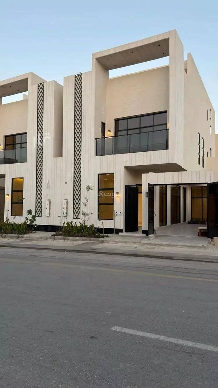 Villa For Sale in Al Mahdiyah, Riyadh Villa For Sale in Al Mahdiyah, Riyadh